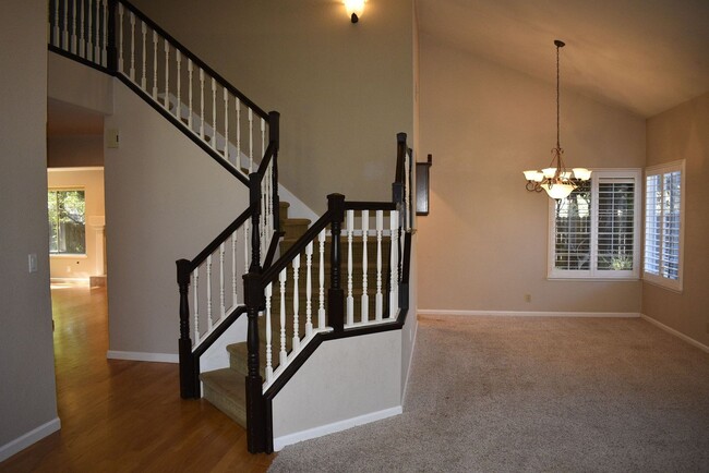 Building Photo - 134 Briggs Ranch Dr