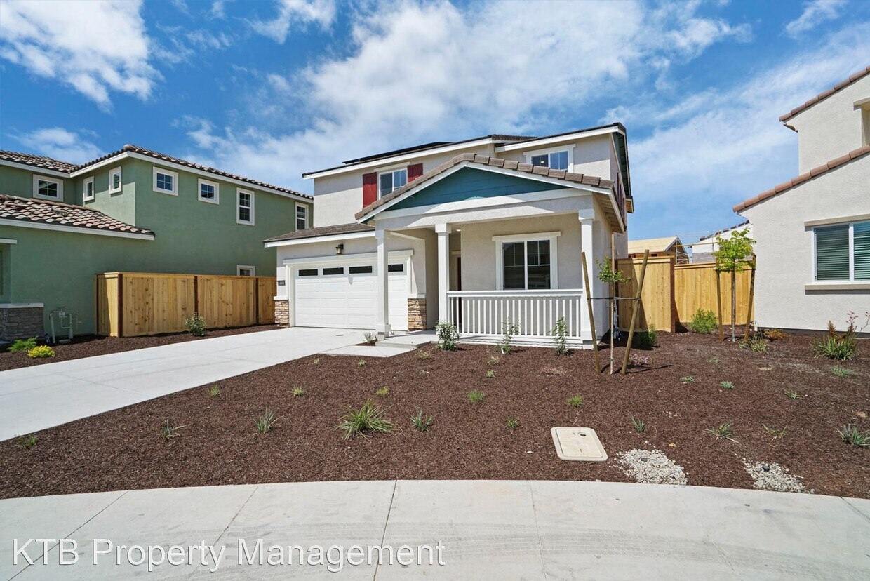 Primary Photo - 4 br, 3 bath House - 917 Cosmic Court
