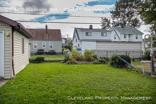 Building Photo - 20846 Naumann Ave