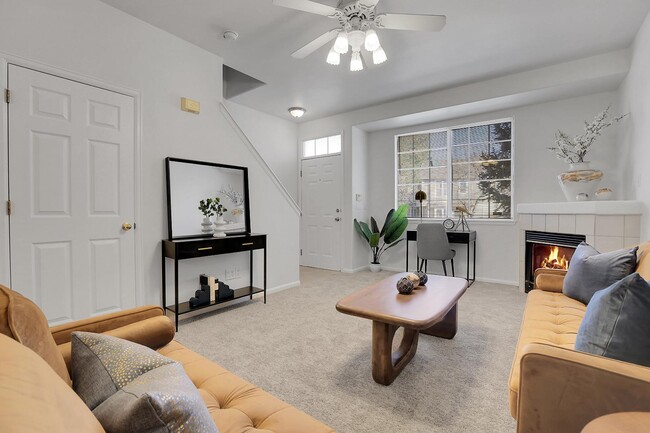 Foto del edificio - 9643 W Chatfield Ave