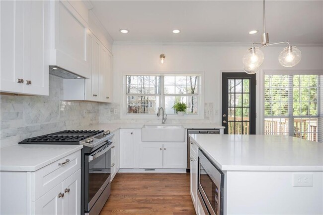 Foto del edificio - 3905 Barberry Ct