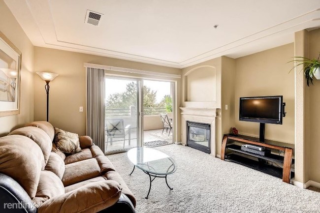 Foto del edificio - 13351 W Alameda Pkwy