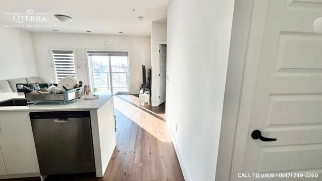 Building Photo - 1000 Lackner Pl