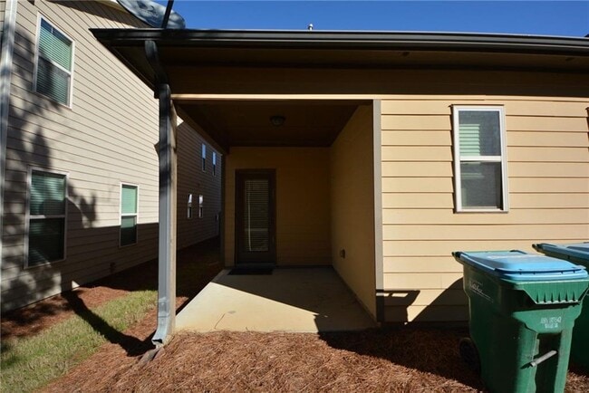 Building Photo - 2119 Baywood Tree Ln SW