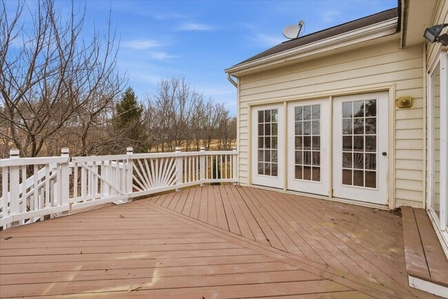 Building Photo - 3168 Tulip Tree Pl