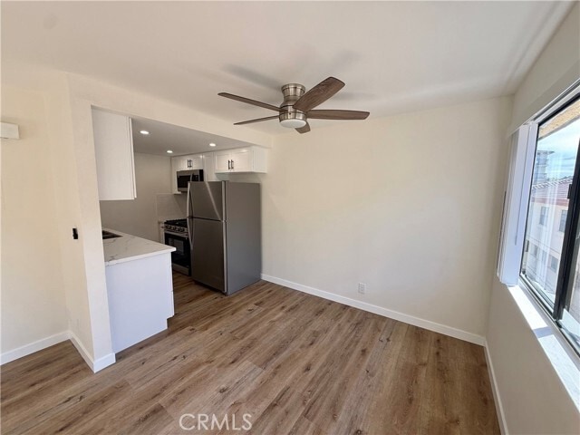 Foto del edificio - 1155 W 11th St