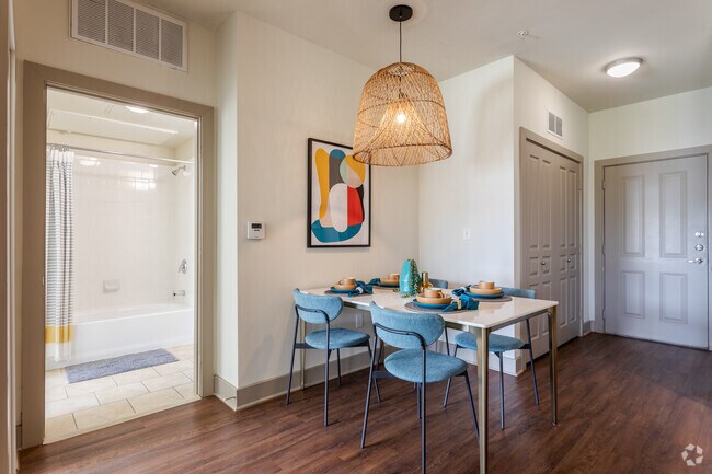 Centreport Lake Luxury Apartments Fort Worth, TX