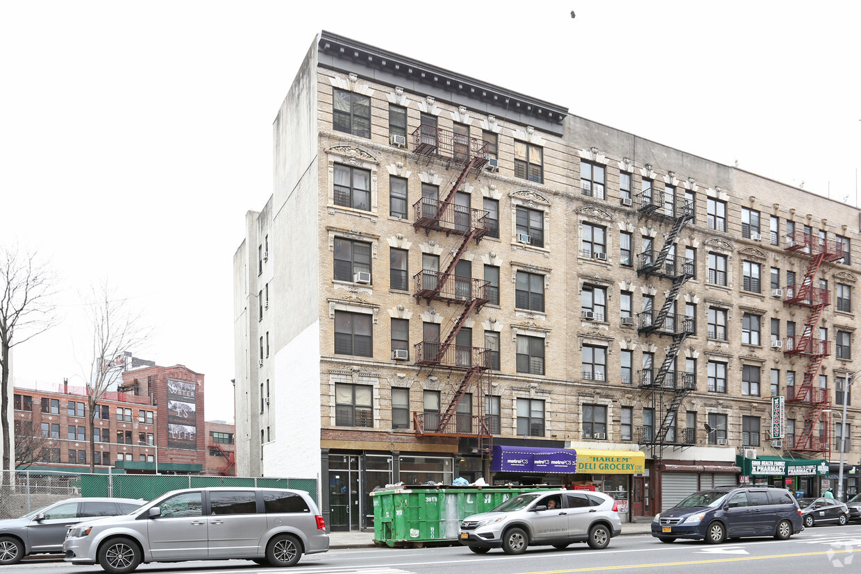 Foto principal - 457 W 125th St