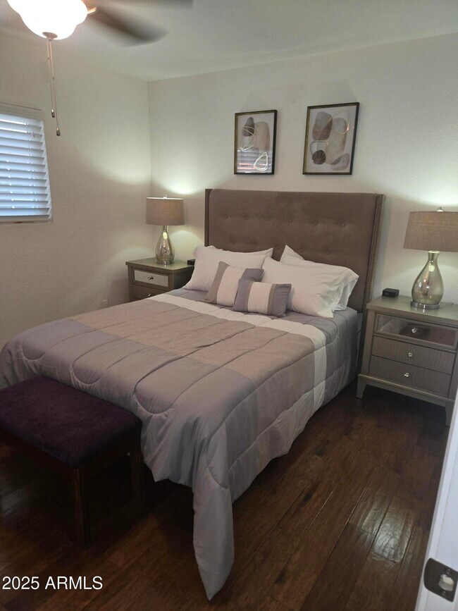 Foto del edificio - 6409 S Kenneth Pl
