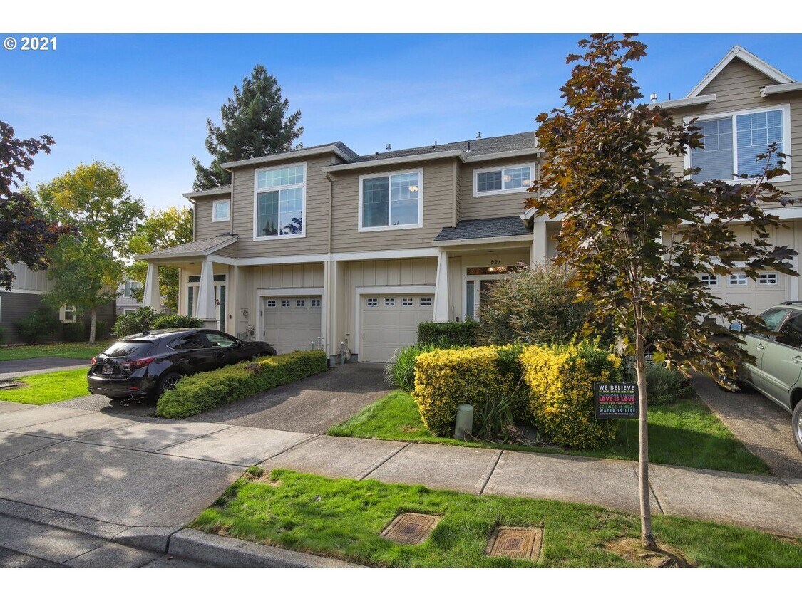 921 SE Handel Pl, Hillsboro, OR 97123 House Rental in Hillsboro, OR