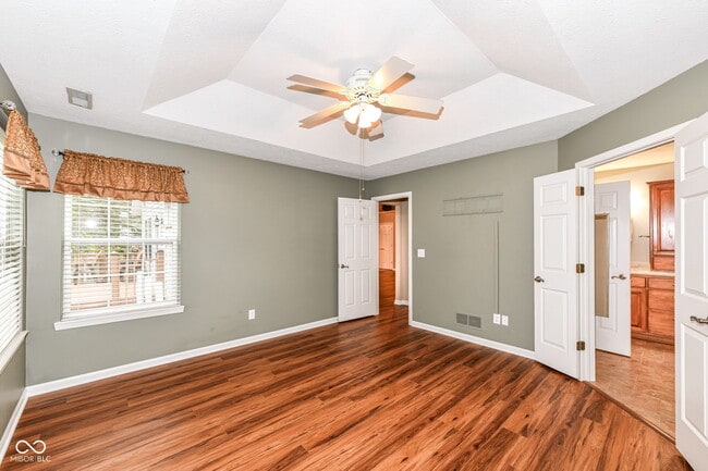 Building Photo - 5300 Breakers Way