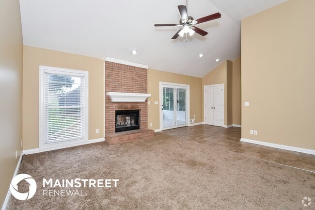 Building Photo - 1200 Goshen Ln