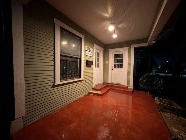 Foto del edificio - 1522 W Salinas St