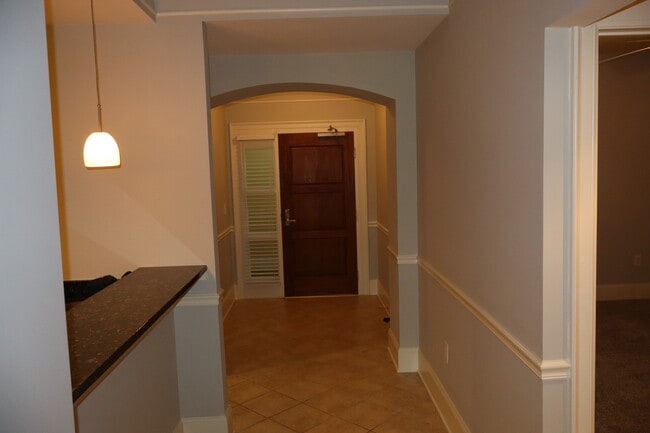 Building Photo - 1352 Villa Marbella Ct