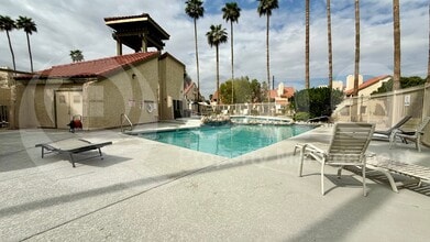 Building Photo - 30 E Brown Rd