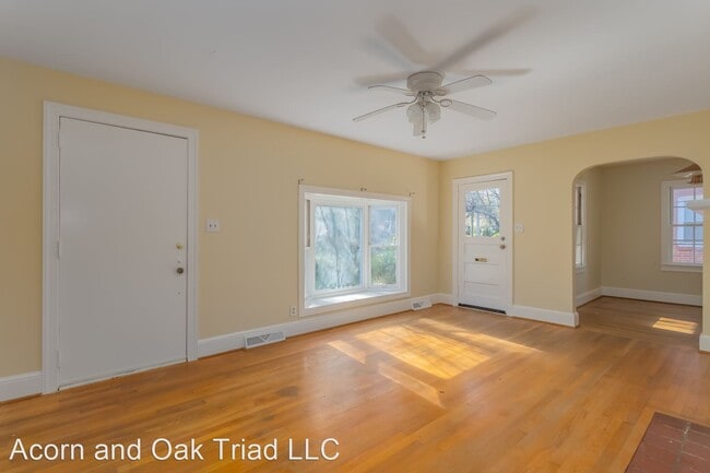 Building Photo - 2 br, 1 bath House - 3806 Walker Avenue