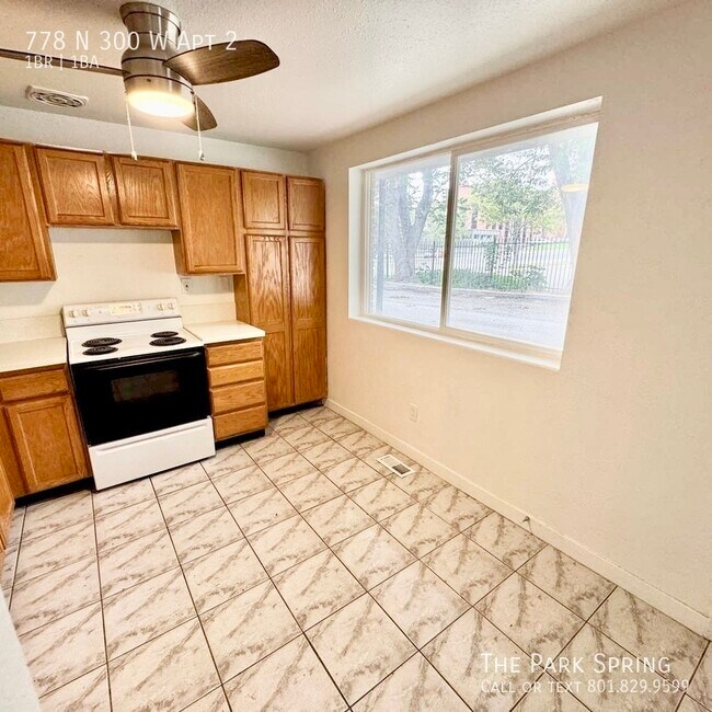 Building Photo - 778 N 300 W