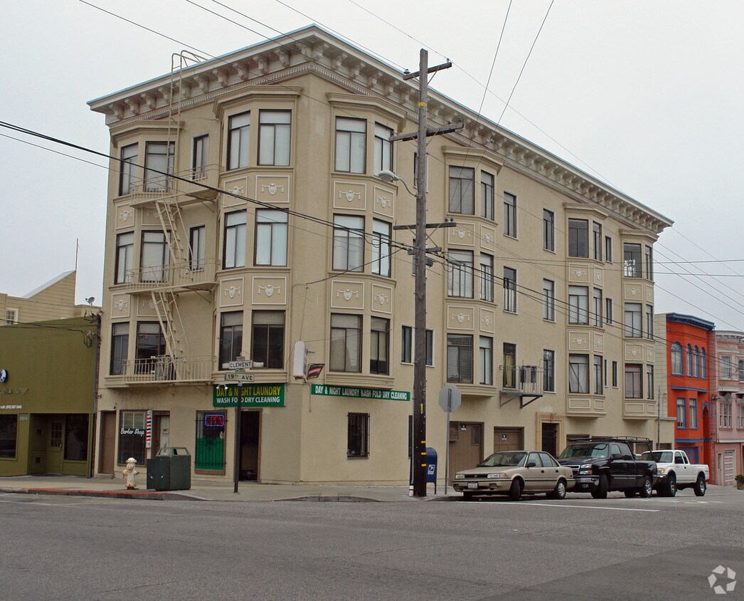 Primary Photo - Foundation House