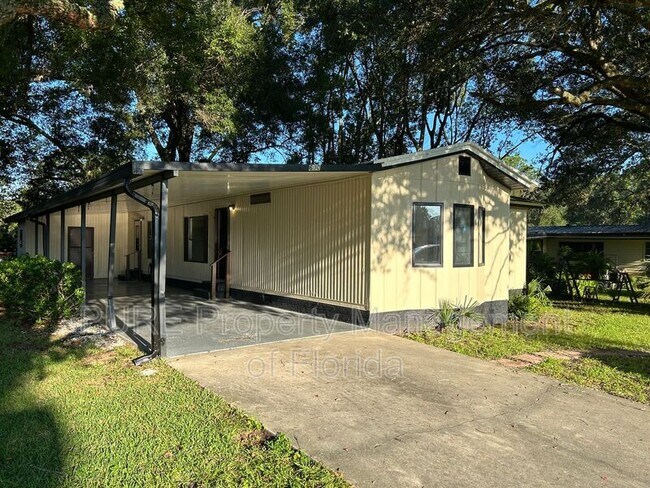 Foto del edificio - 600 NE 63rd Ct