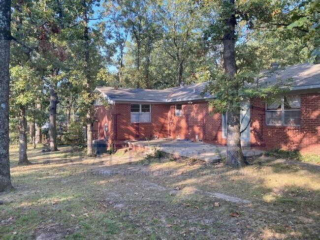 Foto del edificio - Lakewood 3 bedroom Home