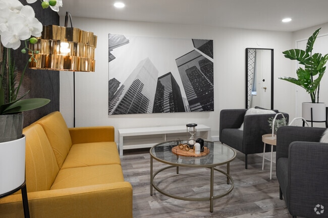 2BR, 1BA - 803SF - The Iris