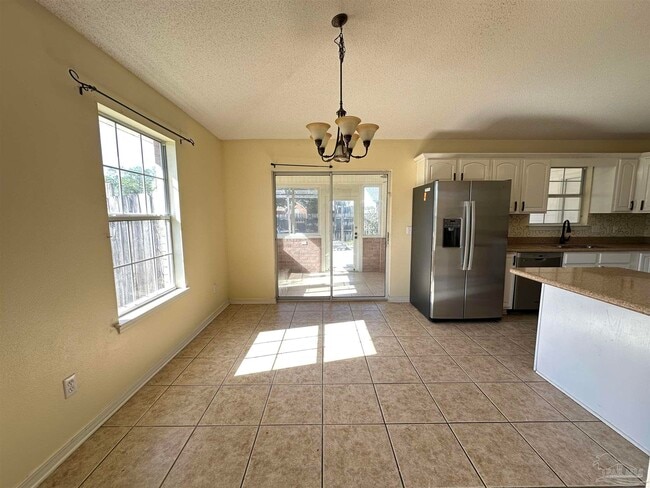 Foto del edificio - 8096 Castle Pointe Way