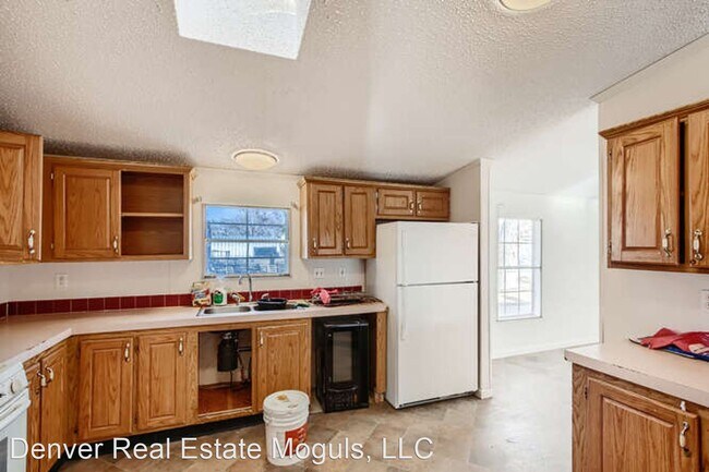 Foto del edificio - 5325 Allison St