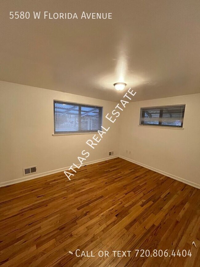 Building Photo - Spacious 3 Bed, 2 Bath Home for Rent! Rest...