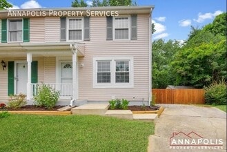 Building Photo - 1604 Revell Downs Dr