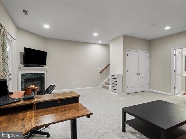 Foto del edificio - 25077 Cypress Mill Terrace