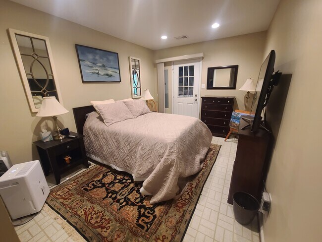 Foto del edificio - 5921 Waters Edge Landing Ln