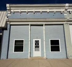 Building Photo - 107 E Main St