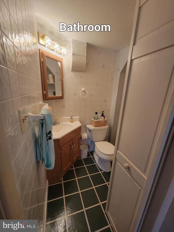 Foto del edificio - 433 Elm Ave