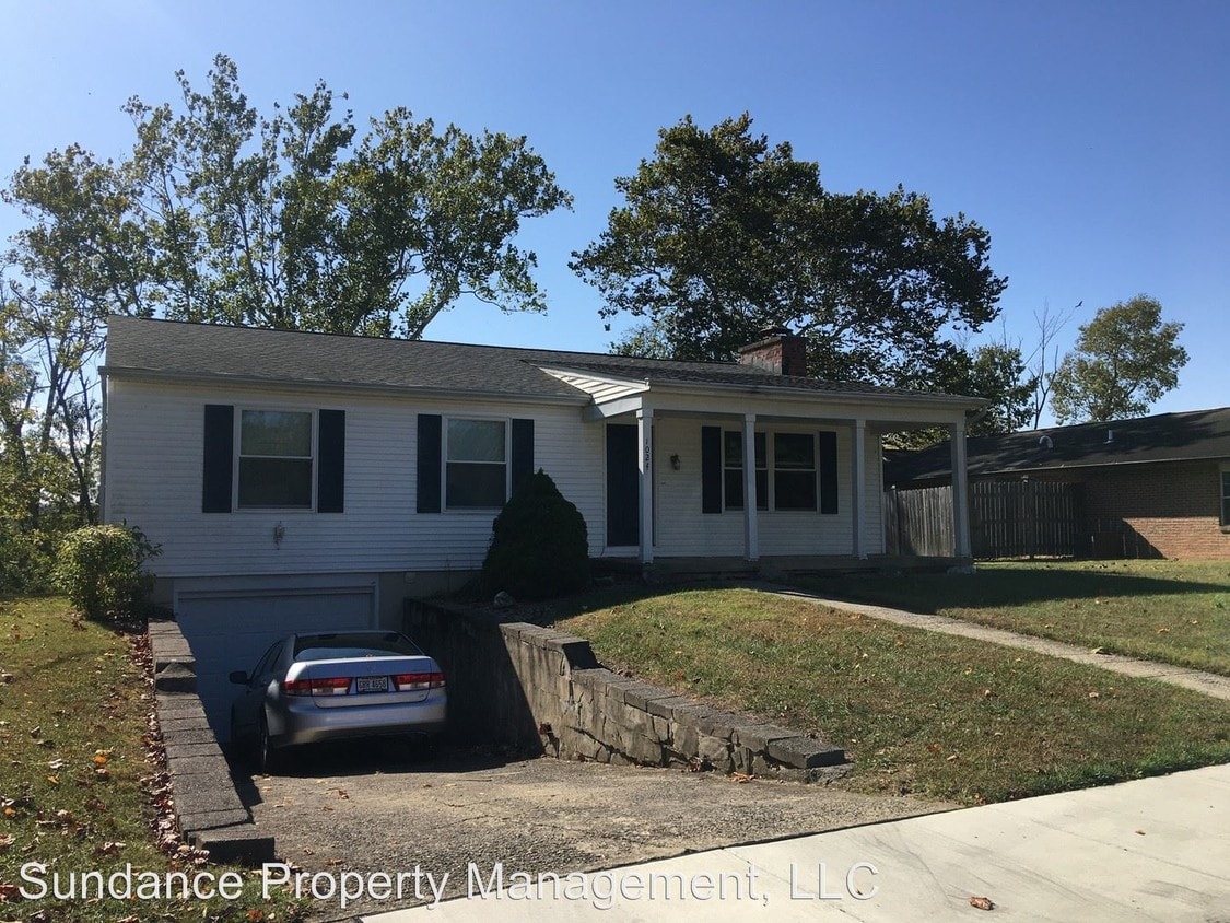 4 br, 2.5 bath House 1024 ARROWHEAD DR House Rental in Oxford, OH