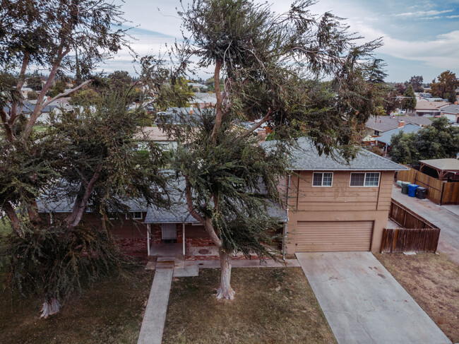 Foto del edificio - 1800 Donnelly Park Dr
