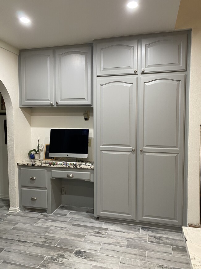 Building Photo - 1148 Harmony Cir