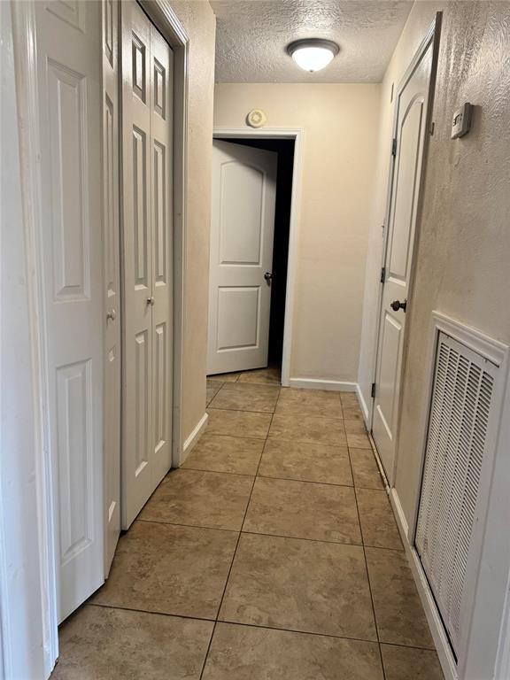 Building Photo - 10919 Gulfdale Dr