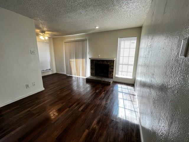 Foto del edificio - 7621 McCallum Blvd