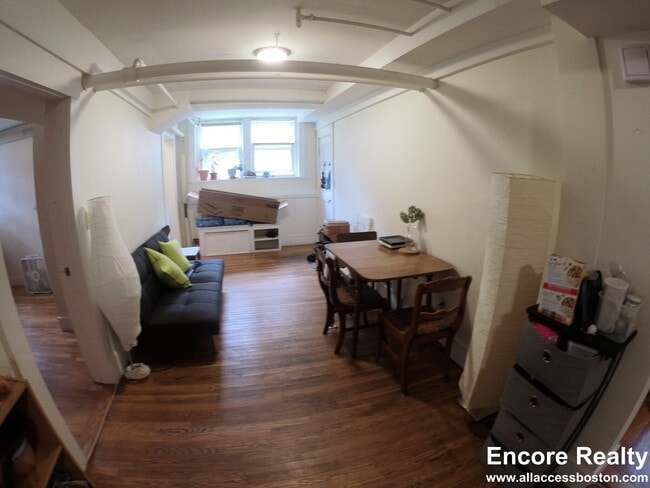 Building Photo - 241 Freeman St