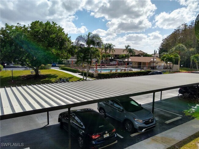 Foto del edificio - 13076 Cross Creek Ct