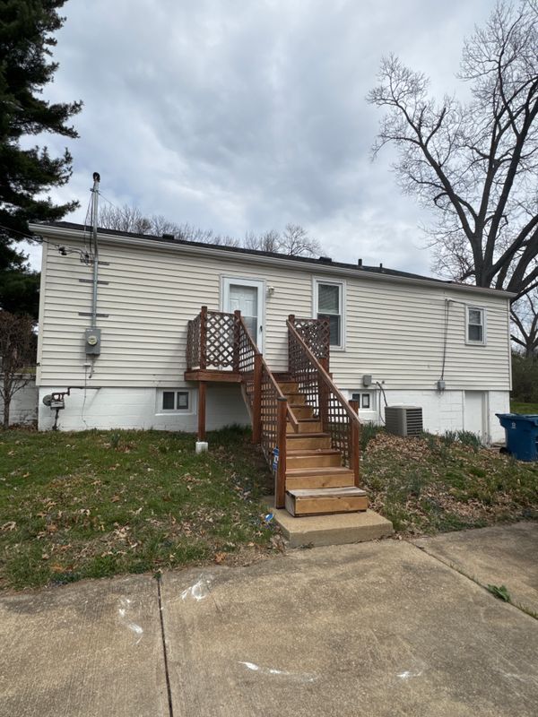 Building Photo - 1820 Spencer Ave