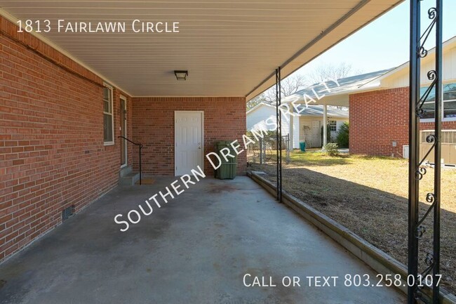 Building Photo - Charming 3-Bed home in Cayce with a spacio...