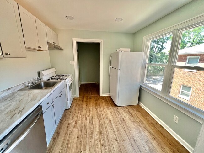 Building Photo - 6253 Corbly Rd
