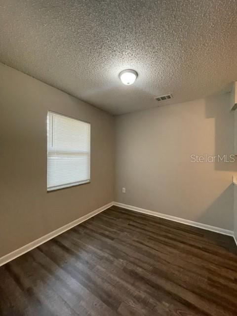 Foto del edificio - 2415 Idlewild St