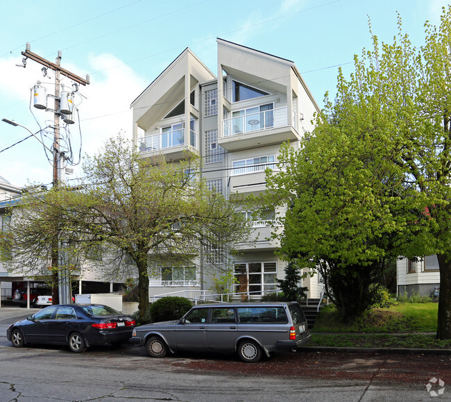 Building Photo - 1746 NW 57th St
