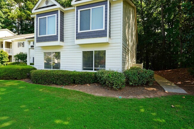 Foto del edificio - 37 Rumson Ct