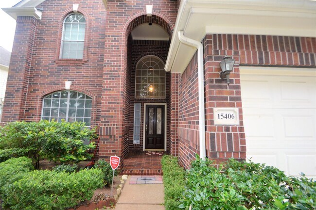 Building Photo - 15406 Amesbury Ln