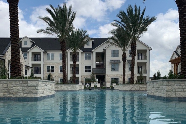Foto principal - 8802 N Sam Houston Pkwy E