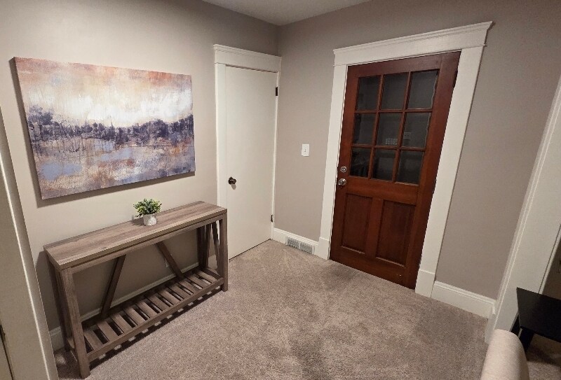 Foto principal - 7318-7320 Wakefield Ave