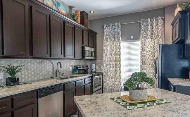 Building Photo - 2 bedroom in Pearland TX 77584